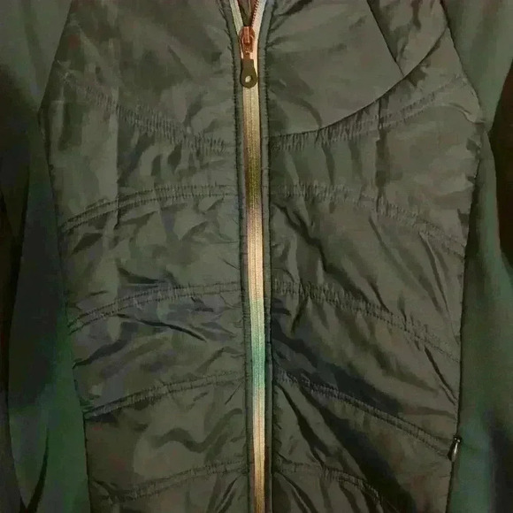 Athleta Quilted Large Graphic Logo Printed Back Teal Zip Up Athleisure Jacket S - Picture 6 of 14